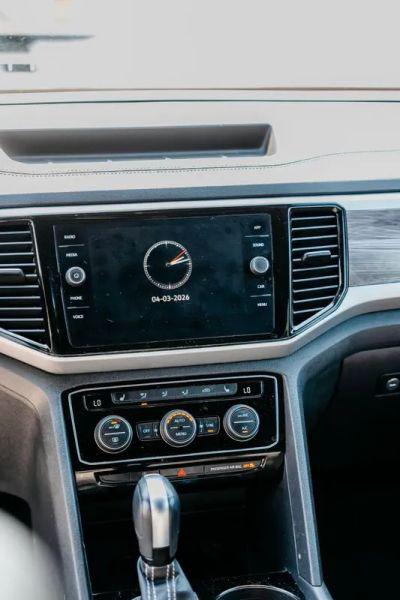 2023 Volkswagen Atlas Cross Sport 3.6L V6 SE w/Technology