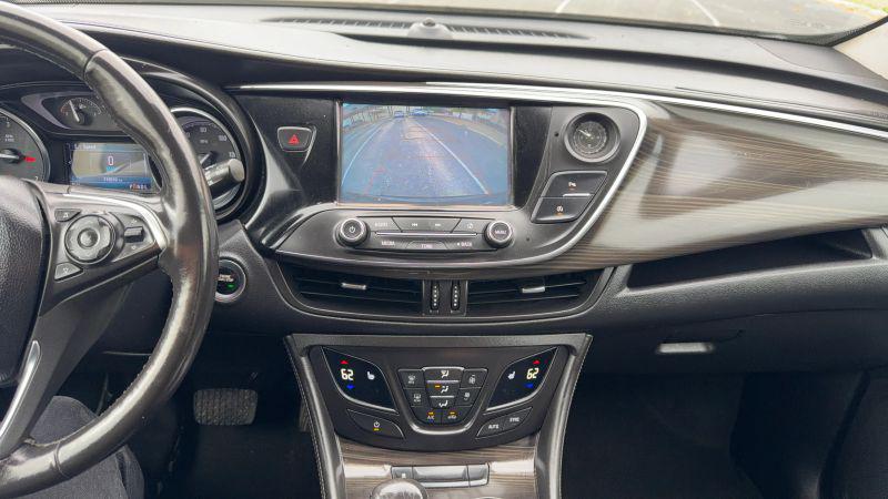 2019 Buick Envision FWD Essence