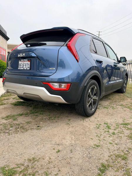 2023 Kia Niro Plug-In Hybrid EX