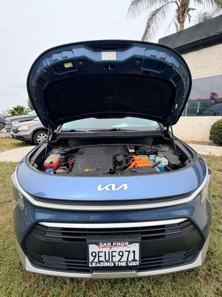 2023 Kia Niro Plug-In Hybrid EX