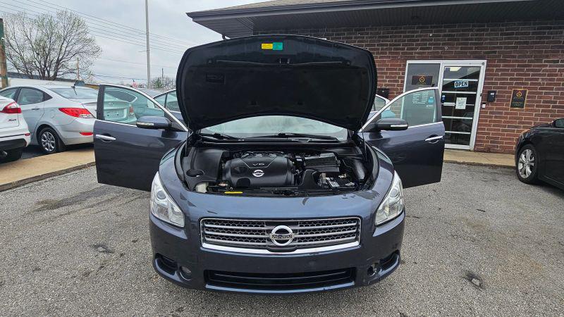 2010 Nissan Maxima 3.5 SV