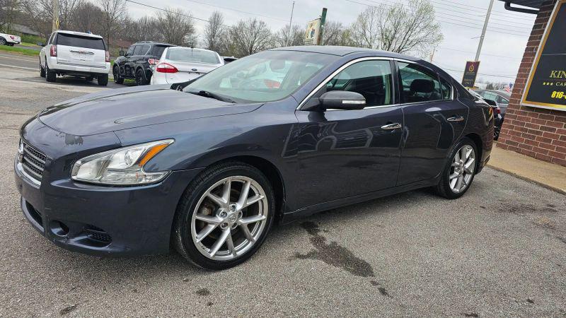 2010 Nissan Maxima 3.5 SV for sale in Gladstone, MO