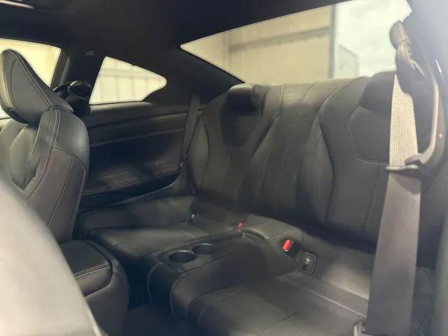 2022 INFINITI Q60 LUXE