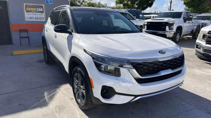 2021 Kia Seltos S