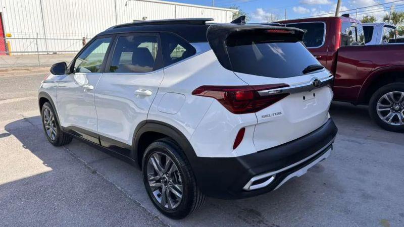 2021 Kia Seltos S