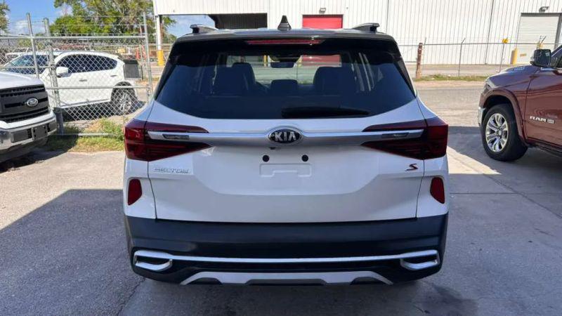 2021 Kia Seltos S