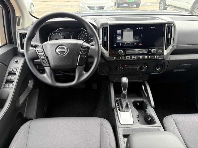 2026 Nissan Frontier Crew Cab SV 4x2