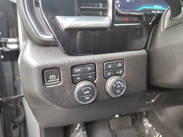2023 Chevrolet Silverado 1500 4WD Crew Cab Short Bed RST