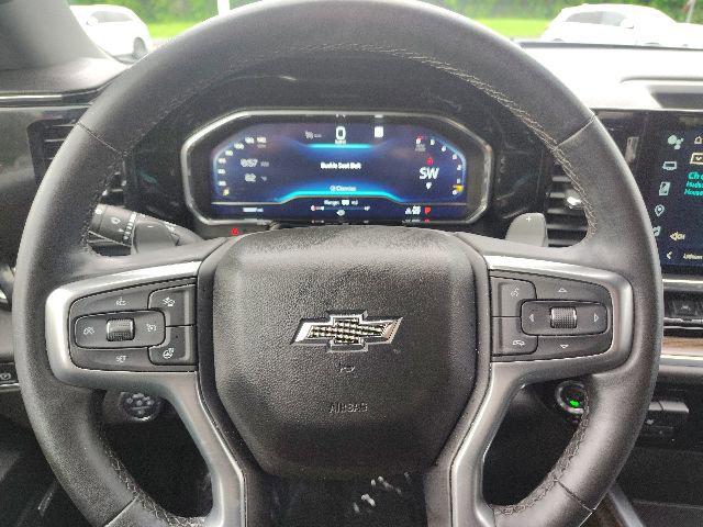 2023 Chevrolet Silverado 1500 4WD Crew Cab Short Bed RST