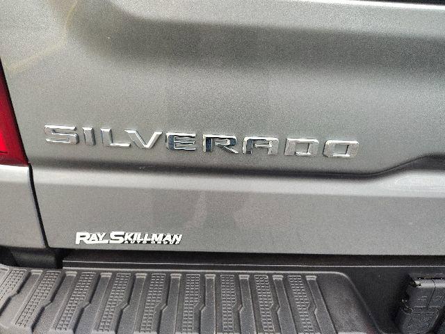 2023 Chevrolet Silverado 1500 4WD Crew Cab Short Bed RST
