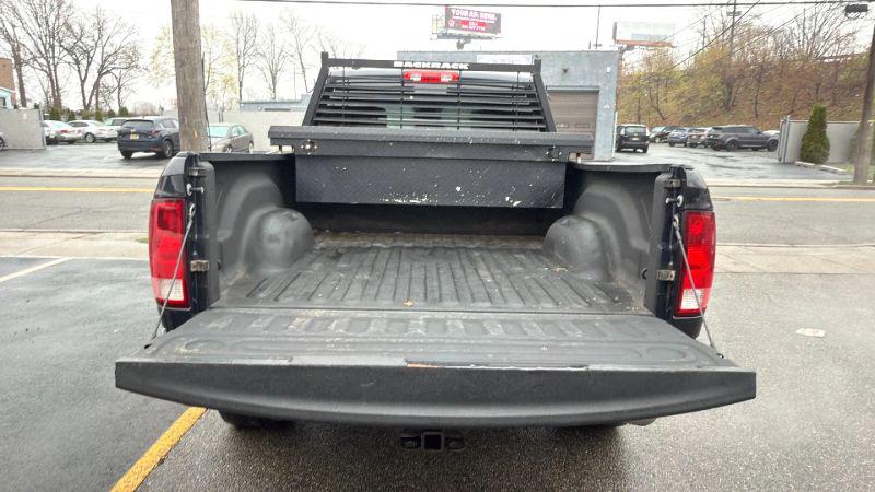 2019 Ram 1500 Classic Express Quad Cab 4x4 6'4" Box