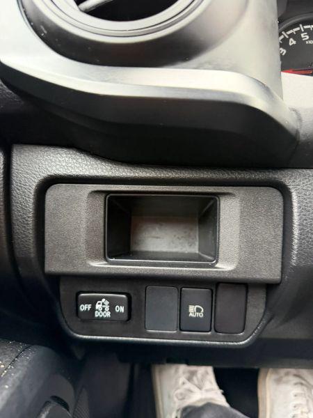 2019 Toyota Tacoma SR V6