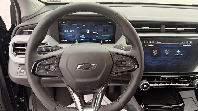 2027 Chevrolet Bolt LT FWD