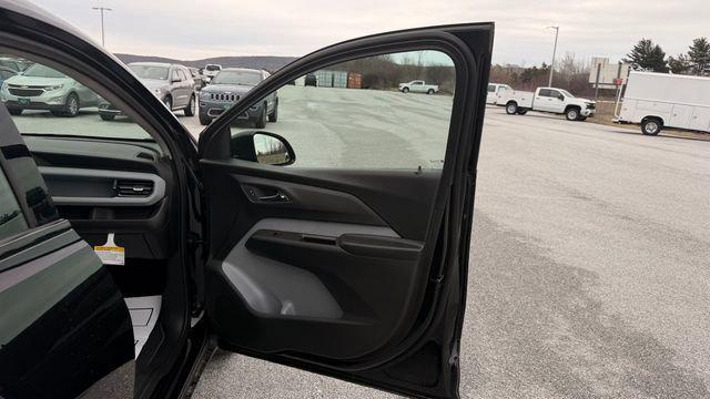 2027 Chevrolet Bolt LT FWD