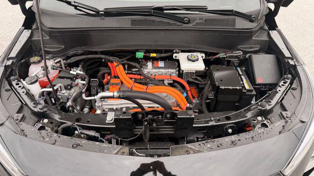 2027 Chevrolet Bolt LT FWD