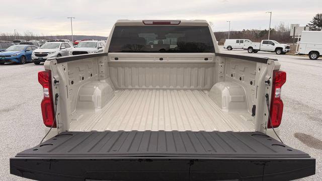 2026 Chevrolet Silverado 1500 4WD Crew Cab Short Bed RST