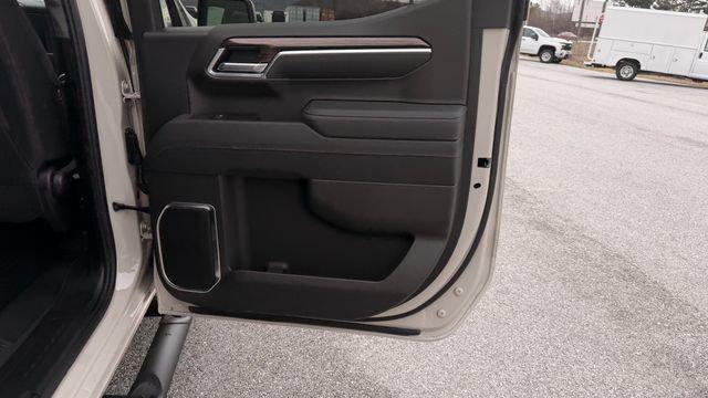 2026 Chevrolet Silverado 1500 4WD Crew Cab Short Bed RST