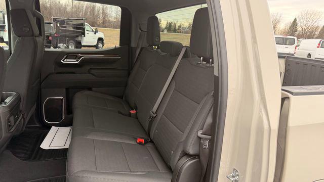 2026 Chevrolet Silverado 1500 4WD Crew Cab Short Bed RST