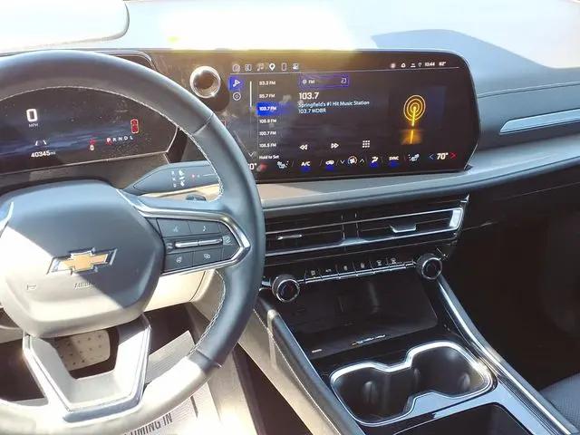 2025 Chevrolet Traverse FWD LT