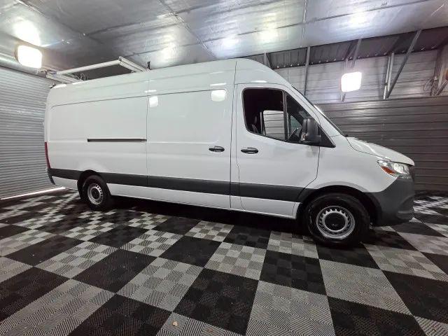 2023 Mercedes-Benz Sprinter 2500 High Roof 4-Cyl Gas