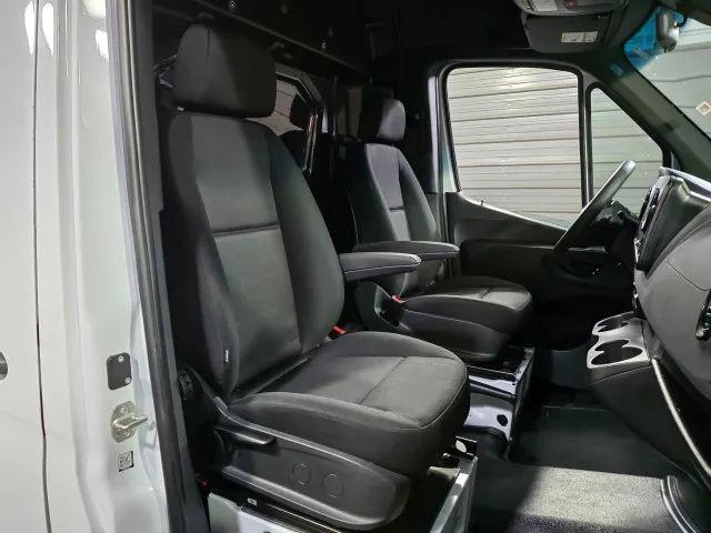 2023 Mercedes-Benz Sprinter 2500 High Roof 4-Cyl Gas