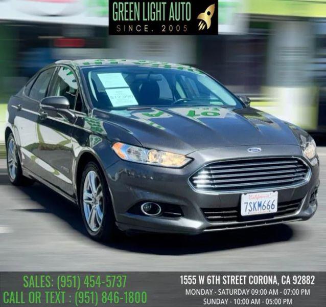 2016 Ford Fusion Hybrid SE