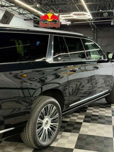 2023 Cadillac Escalade ESV 4WD Premium Luxury Platinum