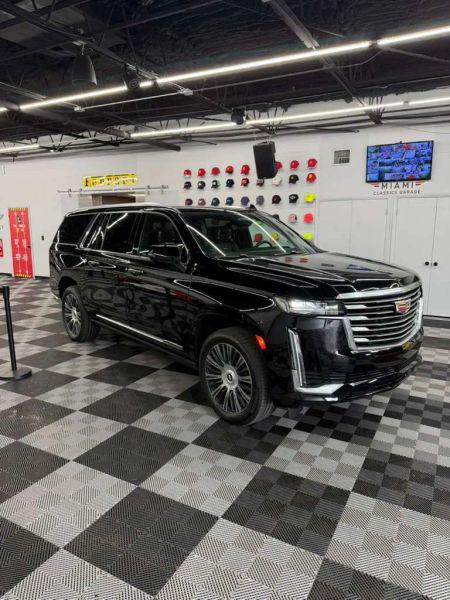 2023 Cadillac Escalade ESV 4WD Premium Luxury Platinum