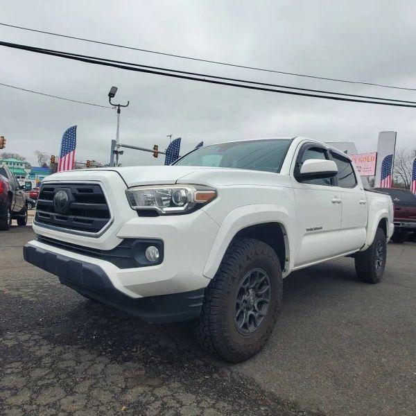 2018 Toyota Tacoma SR5 V6 for sale in Langhorne, PA