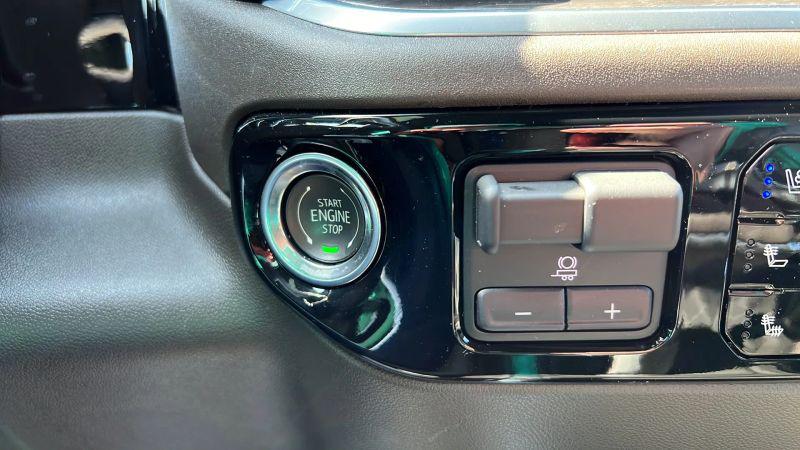 2026 Chevrolet Silverado 1500 4WD Crew Cab Short Bed LTZ