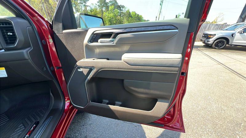 2026 Chevrolet Silverado 1500 4WD Crew Cab Short Bed LTZ