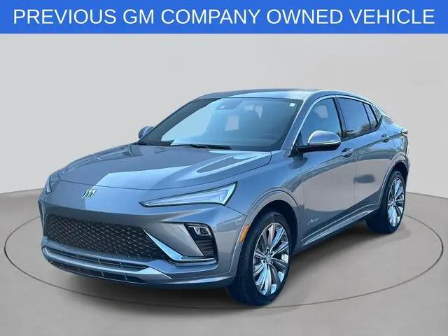 2025 Buick NV Avenir FWD for sale in St Clair Shores, MI
