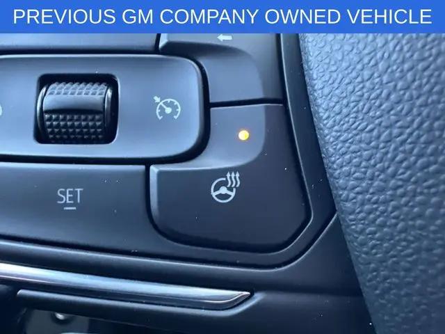 2025 Buick NV Avenir FWD