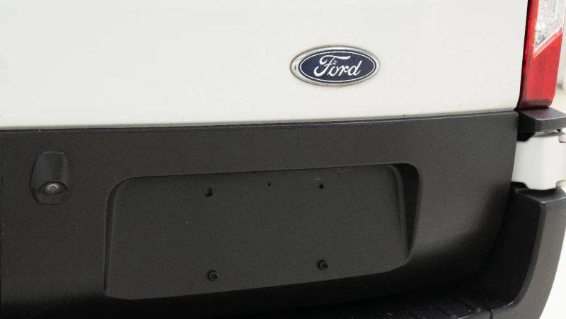 2019 Ford Transit w/60/40 Side Door w/RWB