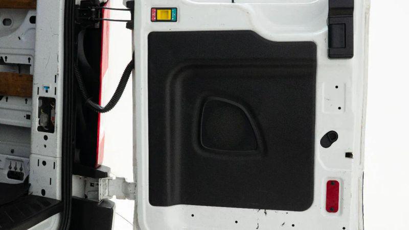 2019 Ford Transit w/60/40 Side Door w/RWB