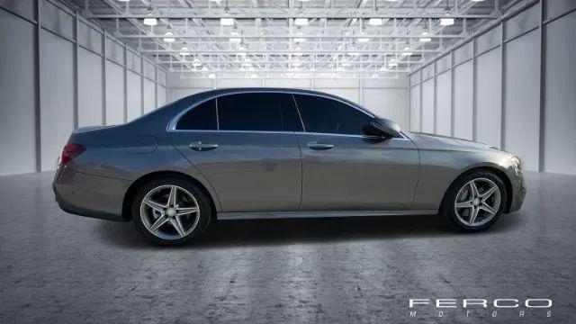 2017 Mercedes-Benz E-CLASS E 300 E 300