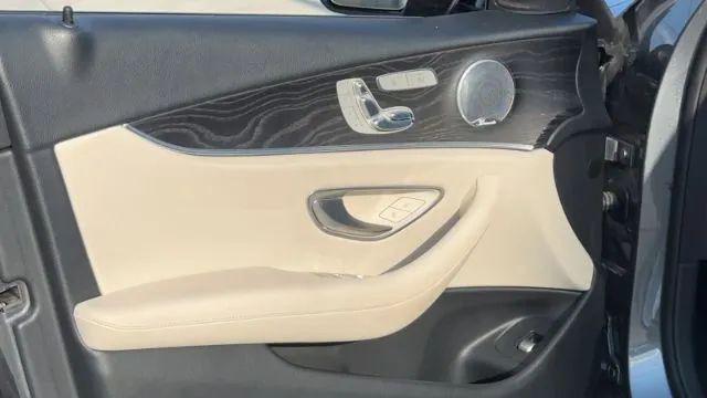 2017 Mercedes-Benz E-CLASS E 300 E 300