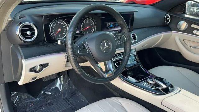 2017 Mercedes-Benz E-CLASS E 300 E 300