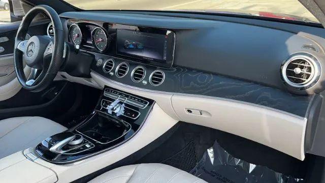 2017 Mercedes-Benz E-CLASS E 300 E 300