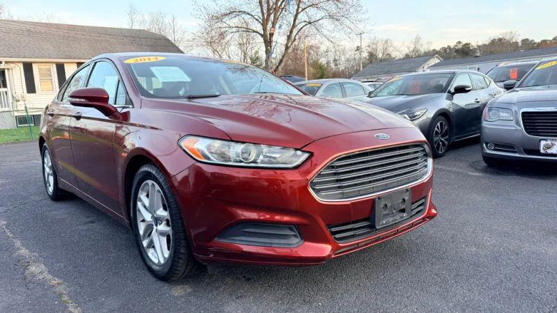 2014 Ford Fusion SE