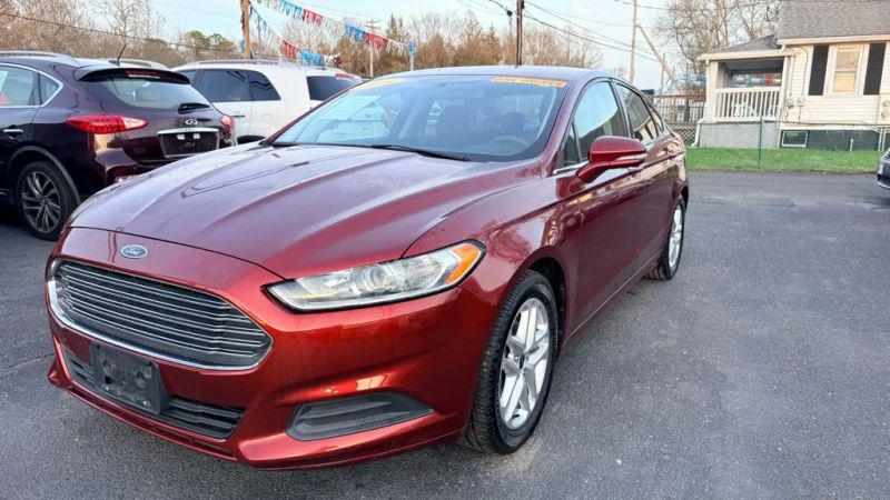 2014 Ford Fusion SE