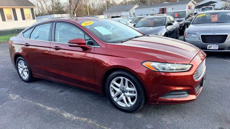 2014 Ford Fusion SE