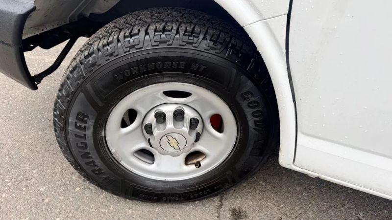 2011 Chevrolet Express Work Van
