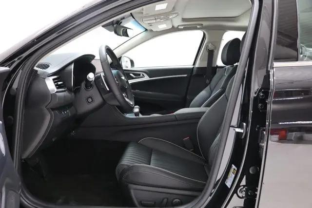 2026 Genesis G70 2.5T AWD Prestige