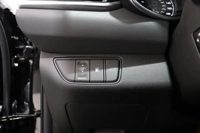 2026 Genesis G70 2.5T AWD Prestige