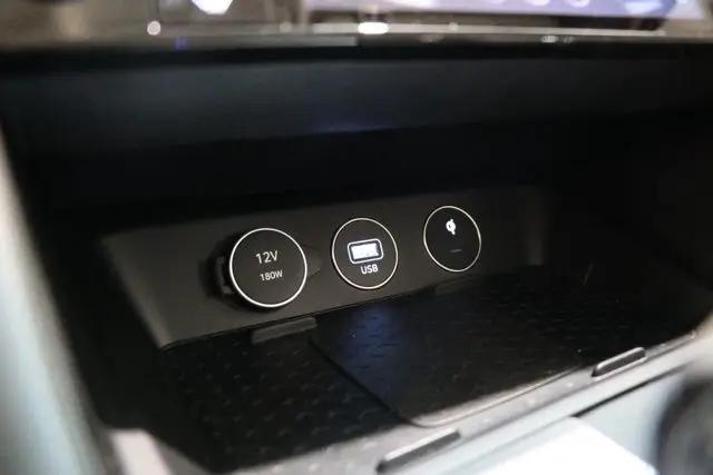2026 Genesis G70 2.5T AWD Prestige
