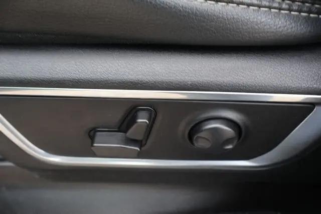 2025 Ram 1500 Laramie Crew Cab 4x4 5'7" Box