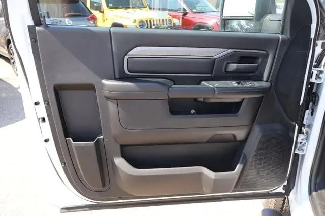 2026 Ram 2500 Tradesman Regular Cab 4x4 8 Box