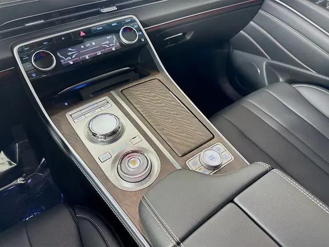 2024 Genesis GV80 2.5T AWD