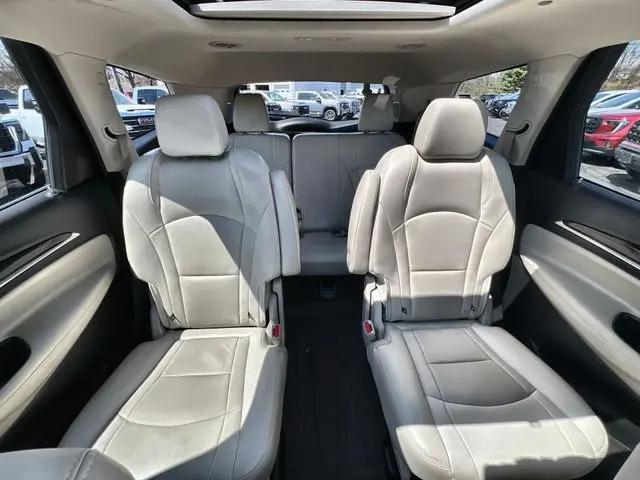2023 Buick Enclave Essence AWD